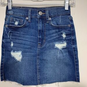 AERO High Rise Distressed Denim Mini Skirt Size 000 Raw Hem Blue Jean Skirt